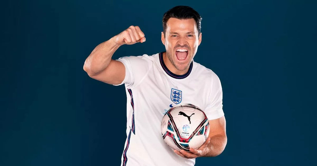 Mark Wright Announced: Spurs Legends Match with Mark Wright at Northampton Town - Beer Lanyard